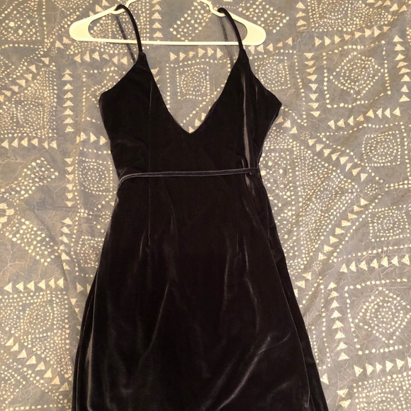 Revolve Crushed velvet wrap dress from by the way. - Picture 6 of 7